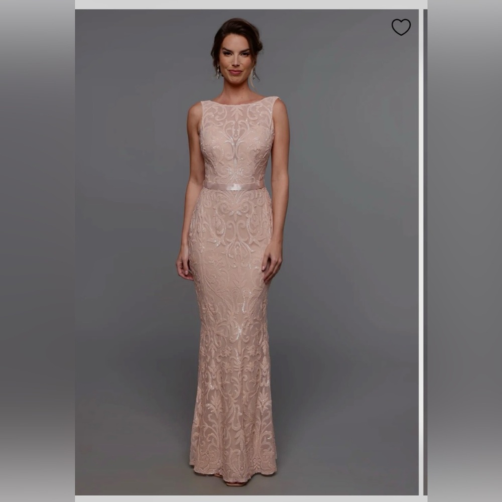ASHLEY & JUSTIN Elegant Evening Gown/Prom/Bridesmaid Dress.
